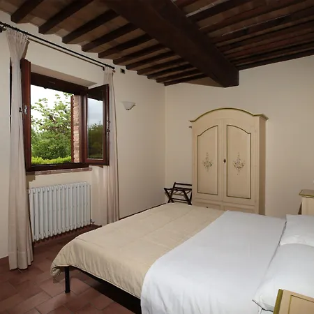 Il Castellaro Agroturismo *